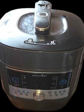 Pampered Chef Electric Multi-Cooker, Instant Pot, Space Saver. All-in-One